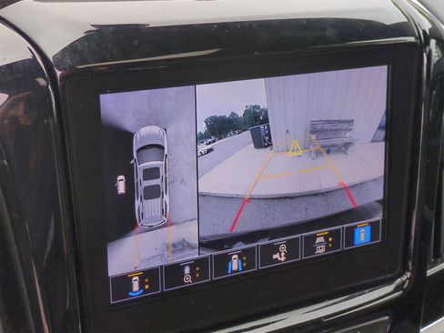 Certified 2022 Chevrolet Traverse RS image 19