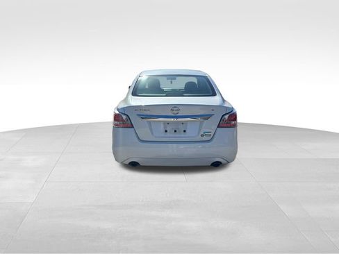 Used 2014 Nissan Altima 2.5 S image 8