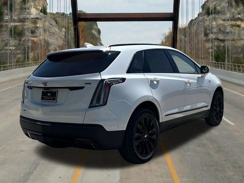 New 2026 Cadillac XT5 Sportv w/ LPO, Onyx Lite Package AWD/4WD image 10