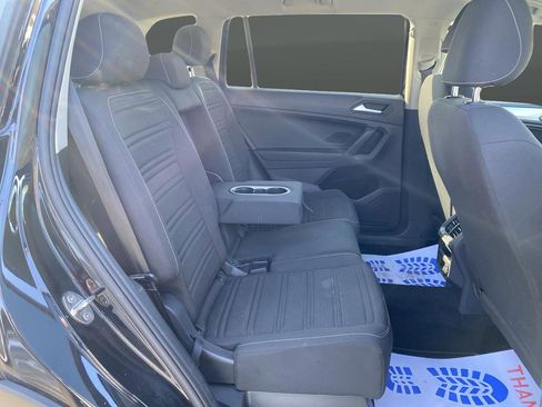 Used 2022 Volkswagen Tiguan S image 39