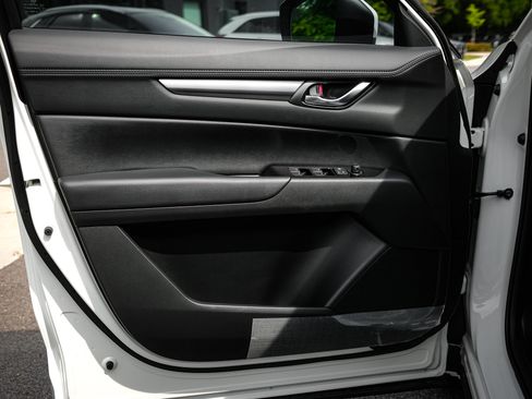 Certified 2025 MAZDA CX-5 AWD 2.5 S w/ Preferred Package image 11