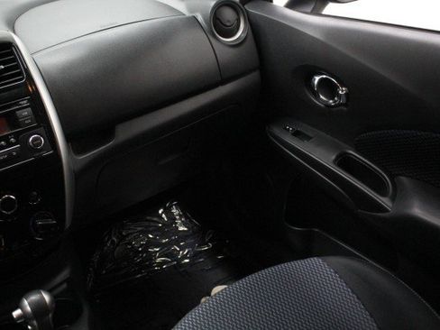 Used 2015 Nissan Versa Note SV FWD image 24