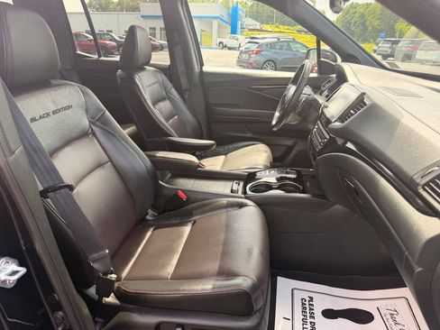 Used 2023 Honda Ridgeline Black Edition image 44