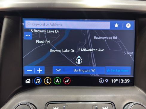 Used 2023 GMC Acadia SLE w/ Infotainment Package image 31