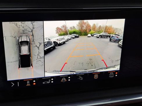 Certified 2024 GMC Sierra 3500 Denali Ultimate image 19