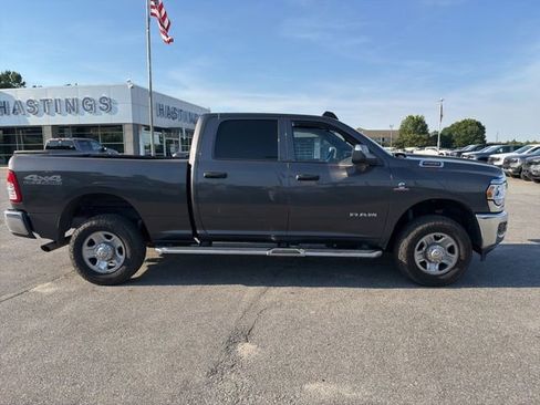 Used 2022 RAM 2500 Tradesman AWD/4WD image 7