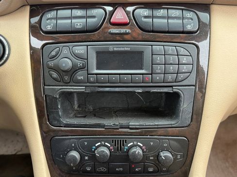 Used 2003 Mercedes-Benz C 240 Sedan image 26