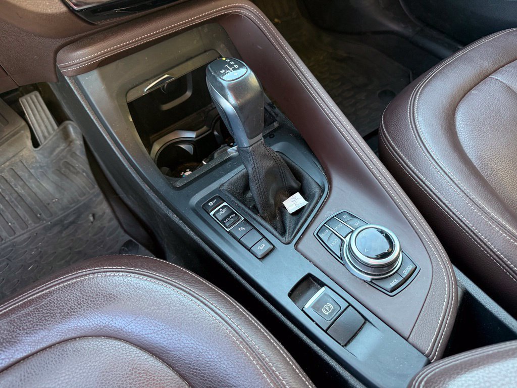 Used 2017 BMW X1 xDrive28i AWD/4WD image 16