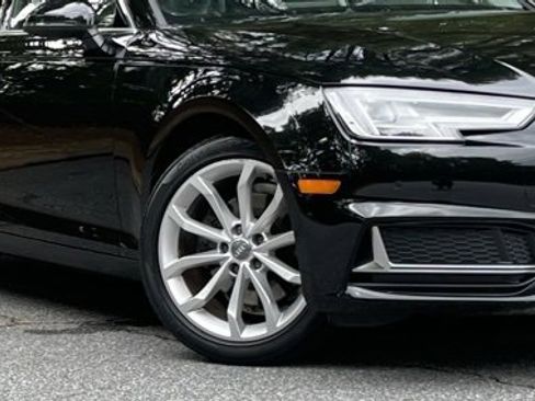 Used 2019 Audi A4 2.0T Premium Plus w/ Premium Plus Package image 10