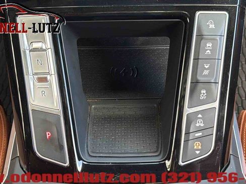 Used 2024 Jaguar I-PACE R-Dynamic HSE image 33