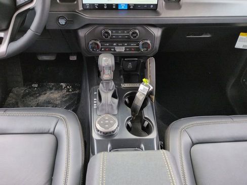 New 2026 Ford Bronco Badlands image 18