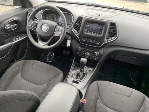 Used 2021 Jeep Cherokee Latitude image 32