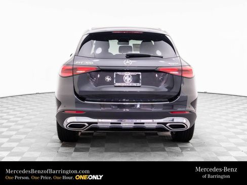 New 2026 Mercedes-Benz GLC 300 4MATIC image 4