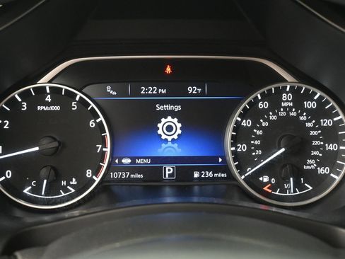 Certified 2024 Nissan Murano SV FWD image 19