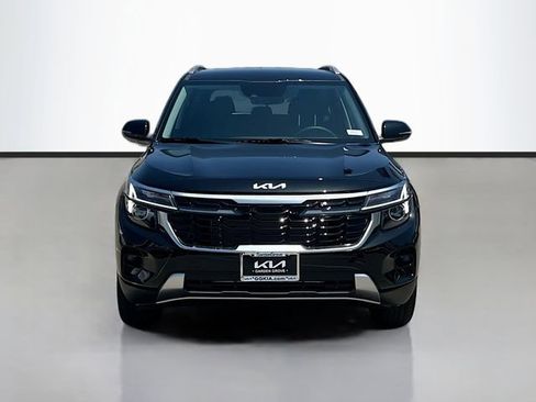 New 2026 Kia Seltos S FWD image 2