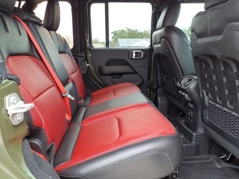 Used 2023 Jeep Wrangler Unlimited Rubicon 4xe AWD/4WD image 16