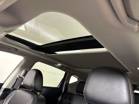 Used 2024 Nissan Murano Platinum w/ Cargo Package AWD/4WD image 19