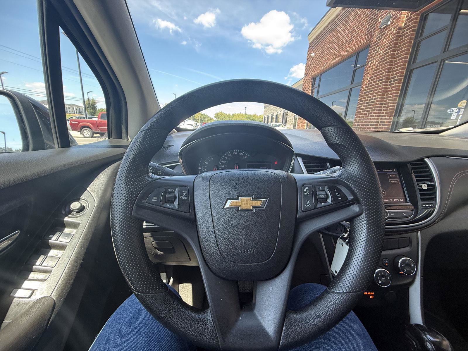 Used 2021 Chevrolet Trax LS w/ Tint and Cruise Package FWD image 12