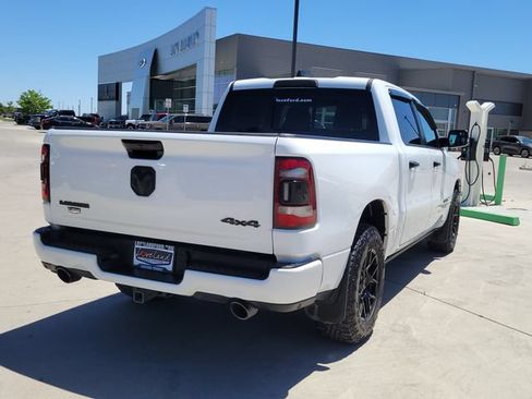 Used 2023 RAM 1500 Laramie AWD/4WD image 3
