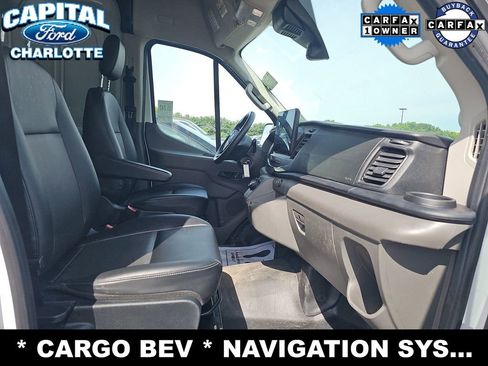 Used 2022 Ford E-Transit Medium Roof RWD image 14