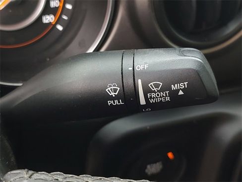 Certified 2021 Jeep Gladiator Sport image 25