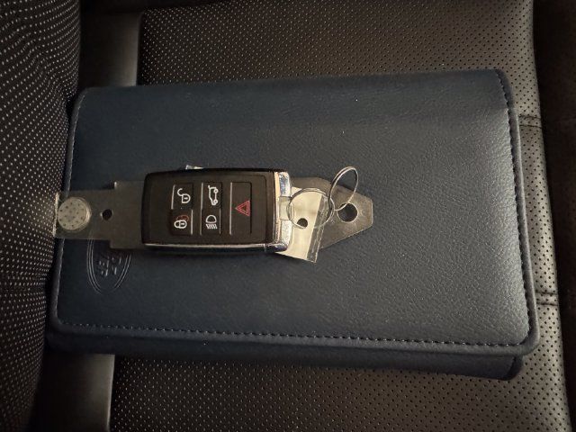 Used 2020 Land Rover Range Rover Sport HSE AWD/4WD image 33