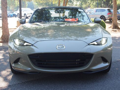Used 2024 MAZDA MX-5 Miata RF Grand Touring RWD image 2