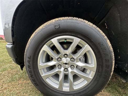 Used 2020 Chevrolet Silverado 1500 RST image 10