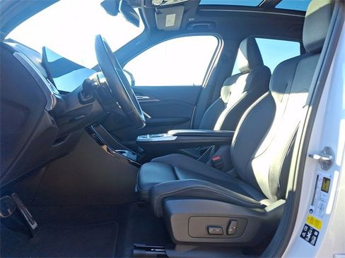 Used 2023 BMW X1 xDrive28i w/ Premium Package image 13