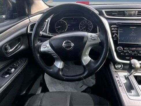 Used 2018 Nissan Murano SV AWD/4WD image 8