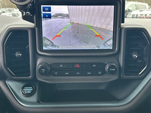 Used 2024 Ford Bronco Sport Badlands image 30