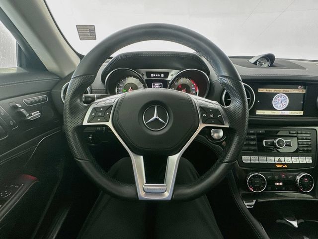 Used 2013 Mercedes-Benz SL 550 image 11