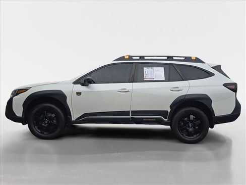 Used 2022 Subaru Outback Wilderness image 2