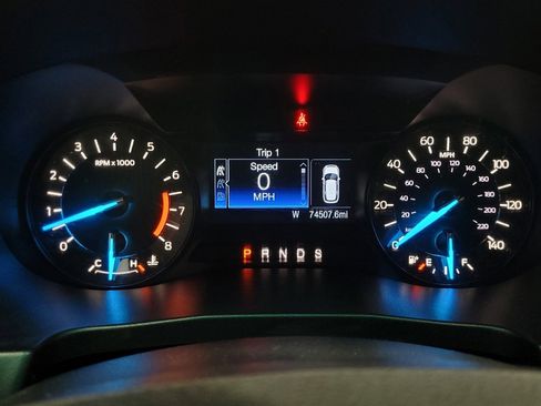 Used 2017 Ford Explorer FWD image 23