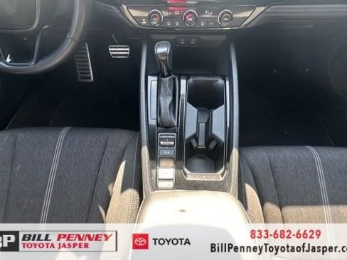 Used 2023 Honda Accord Sport image 11