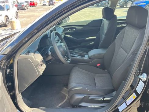 New 2025 Honda Accord LX image 13
