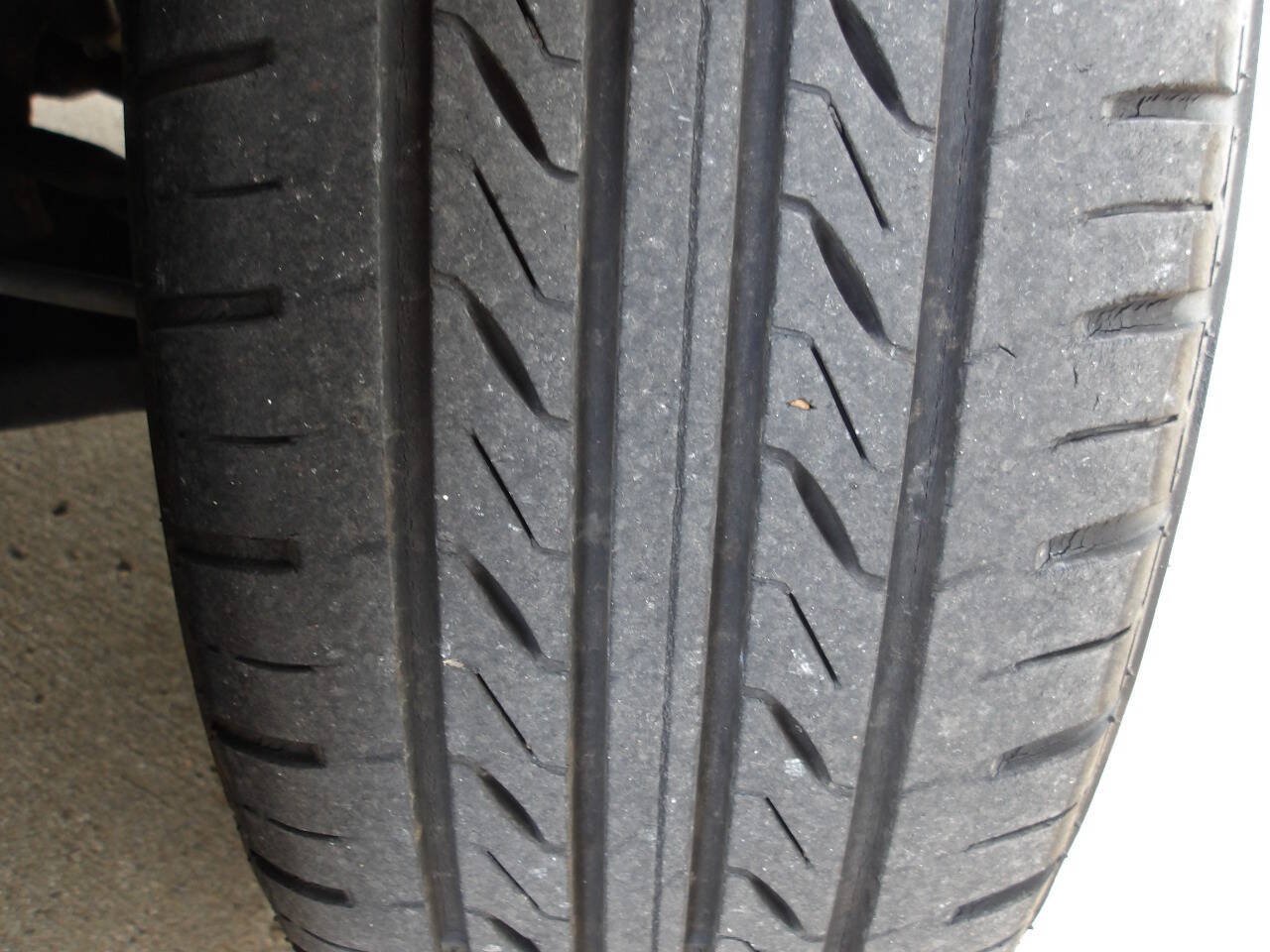 Used 2013 Ford Fiesta SE FWD image 7