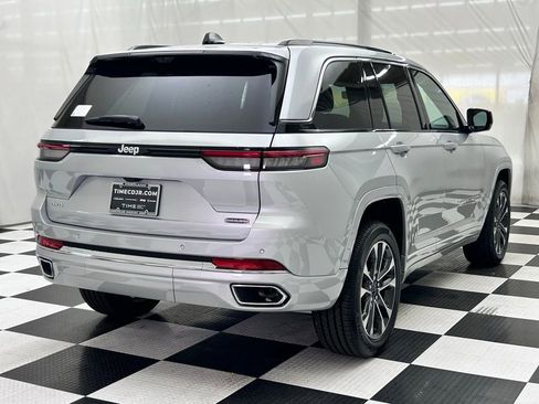 New 2025 Jeep Grand Cherokee Overland w/ Adv Protech Group III image 8
