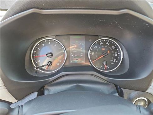 Used 2021 Toyota RAV4 XLE Premium w/ Carpet Mat Package (TMS) image 21