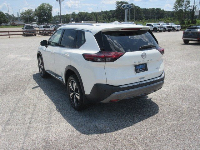 Used 2023 Nissan Rogue SL w/ SL Premium Package FWD image 7