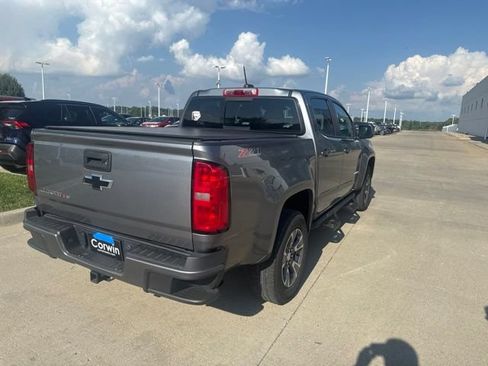 Used 2018 Chevrolet Colorado Z71 AWD/4WD image 3