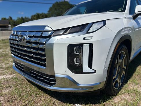 Used 2023 Hyundai Palisade Limited w/ Cargo Package image 42