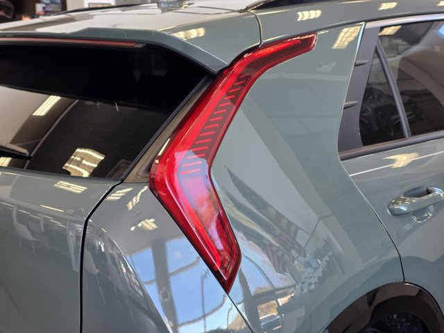 New 2025 Kia Niro Wind w/ Wind Preserve Package FWD image 28