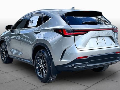 Used 2024 Lexus NX 250 FWD w/ Towing Package (2000 Lbs) image 12