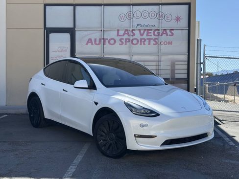 Used 2021 Tesla Model Y Long Range AWD/4WD image 10