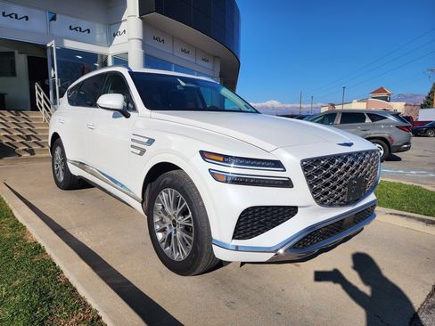 Used 2025 Genesis GV80 2.5T Standard image 3