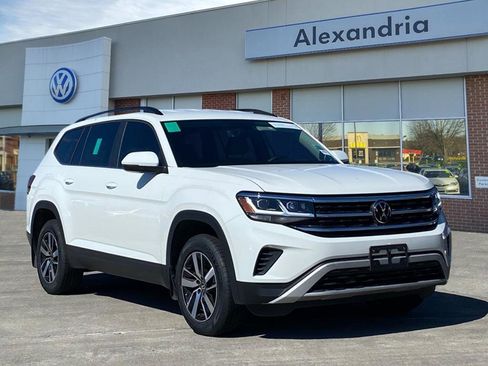 Used 2023 Volkswagen Atlas SE image 1