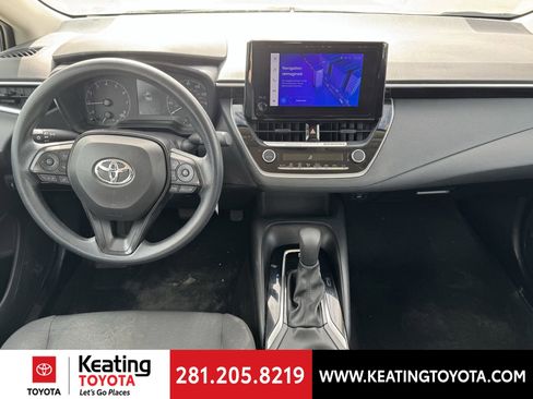 Used 2024 Toyota Corolla LE image 11