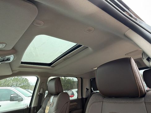 New 2026 RAM 2500 Limited image 18