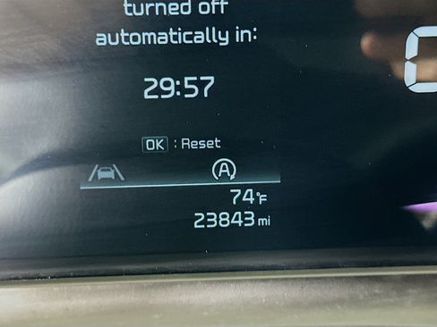 Used 2025 Kia Seltos S image 19